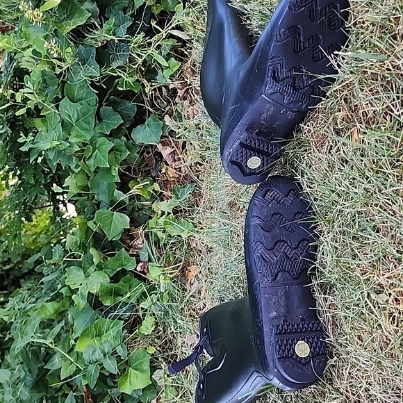 Hunter Black Winter Rain Boots Waterproof Durable - Picture 5 of 14